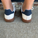 Back 70 Cloud Sneakers in Navy