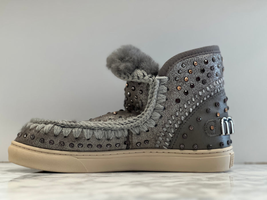 MOU Eskimo Sneaker Studs & Stitch