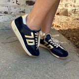 Back 70 Jogger Sneakers in Navy Gold