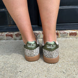 Back 70 Pois Gold Forest Sneaker