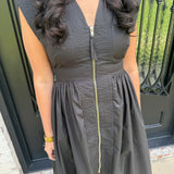 Gynn Zip Up Midi in Black