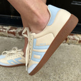 Back 70 Cloud D26 in Butter Light Blue