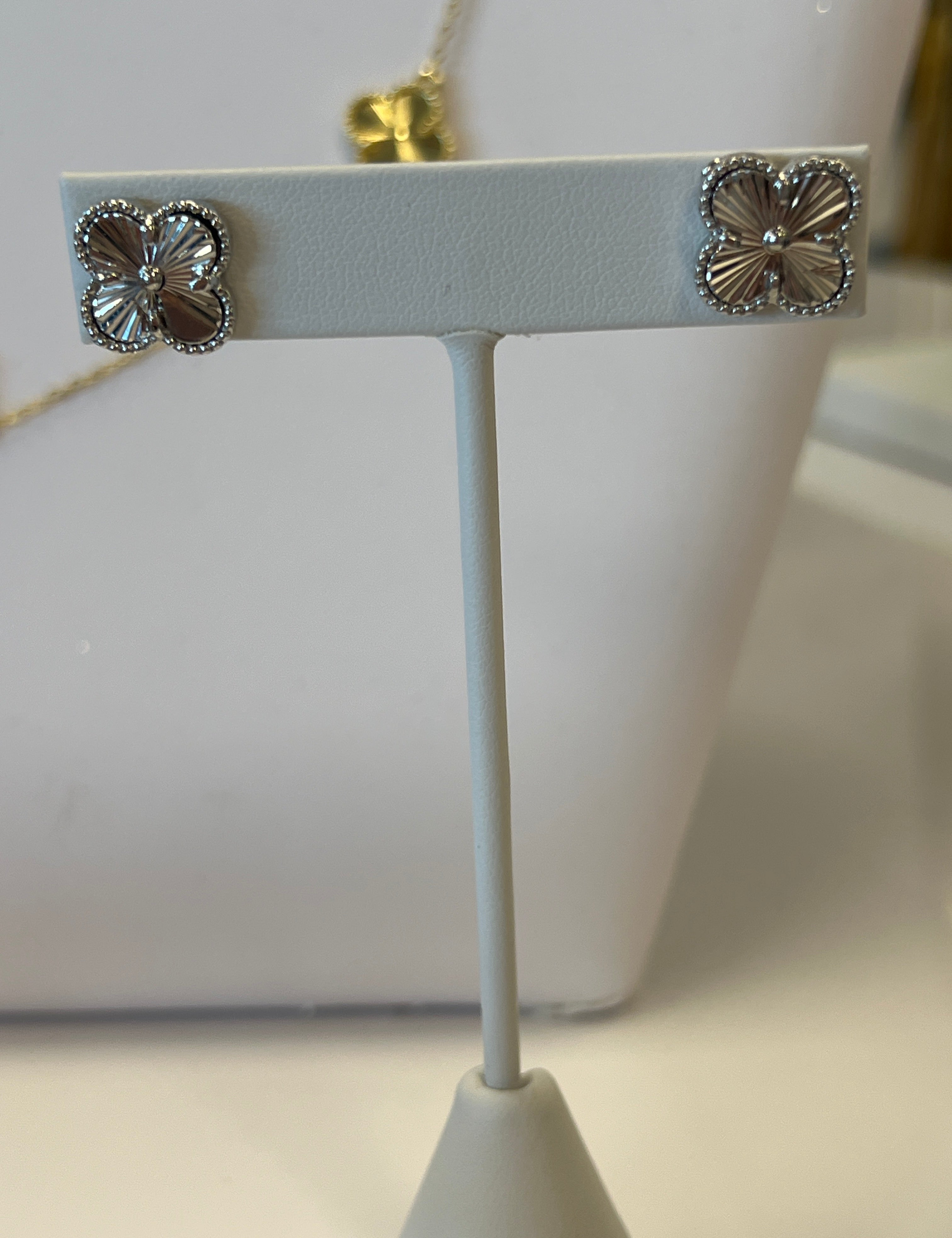 Solid Clover Pendant Stud Earring in Gold and Silver
