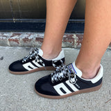 Back 70 Ghost Sneakers in Black