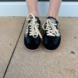 Back 70 Jogger Sneakers in Black Gold