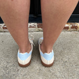 Back 70 Cloud D26 in Butter Light Blue