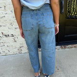 Tractr High Waist Barrel Jeans in Medium Indigo Wash