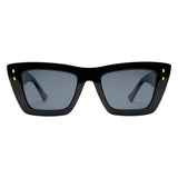 ISea Kaya Sunglasses in Black/Smoke