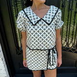 Carousel Print Set in Black & Cream