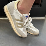 Back 70 Barkley Jogger in Metallic Gold