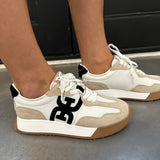 Sam Edelman Langley Lace Up Sneaker in White/Tan/Black