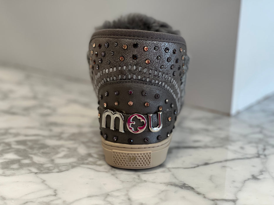 MOU Eskimo Sneaker Studs & Stitch