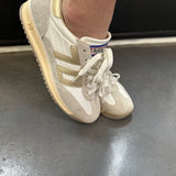 Back 70 Barkley Jogger in Metallic Gold