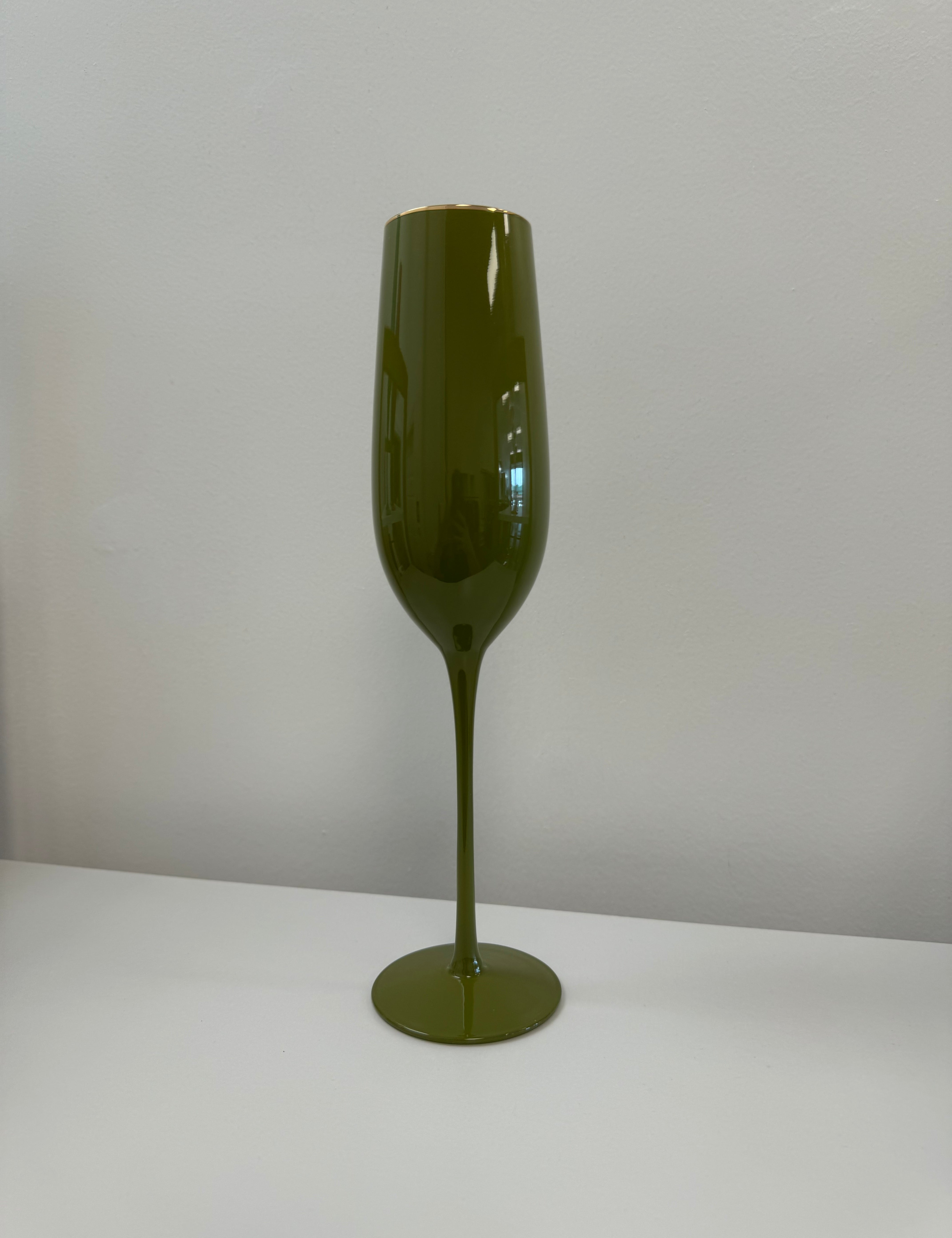 Sugar Plum Champagne Flute Glasses