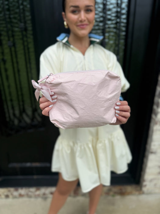 Essential Zip Pouch in Ballet Pink