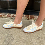 Back 70 Cloud D26 in Butter Light Blue