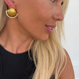 ChanSutt Luxe Seashell Earrings in Gold