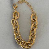 ChanSutt Arden Bracelet in Gold