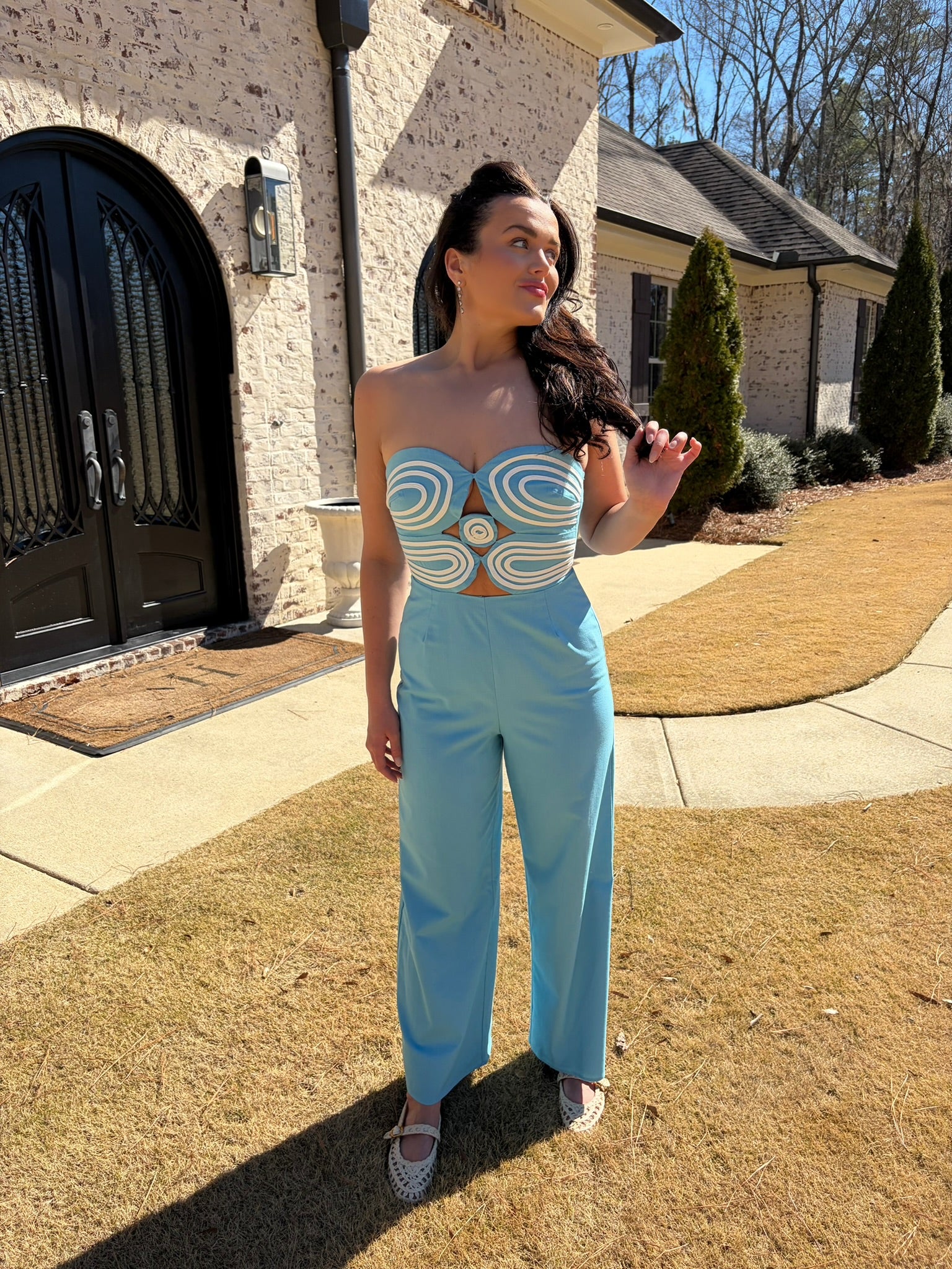 Shop The Look - Jumpsuit & Jaw-Dropping image