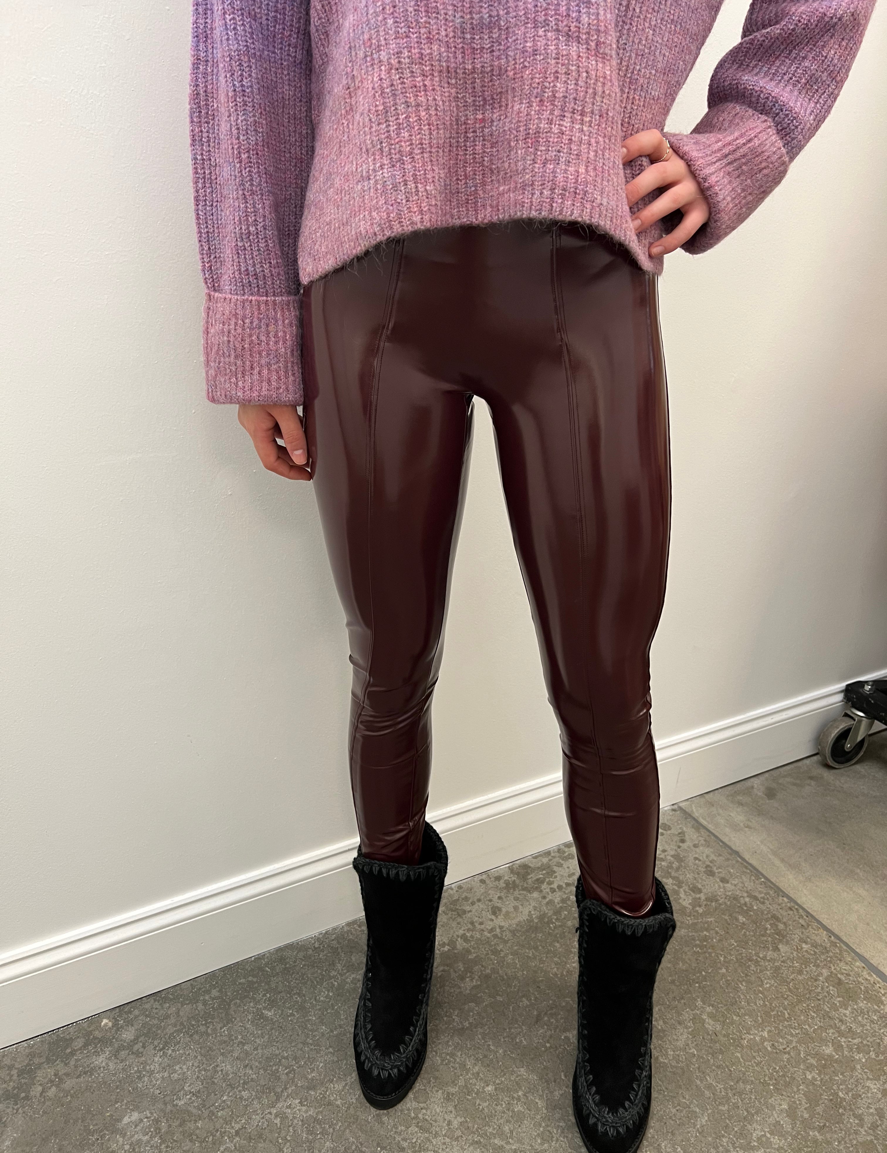 SPANX Faux Patent Leather Leggings in Black